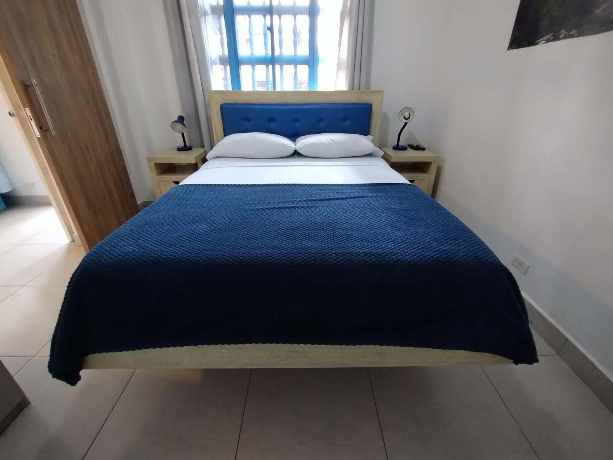 Air Guest House Medellín Extérieur photo