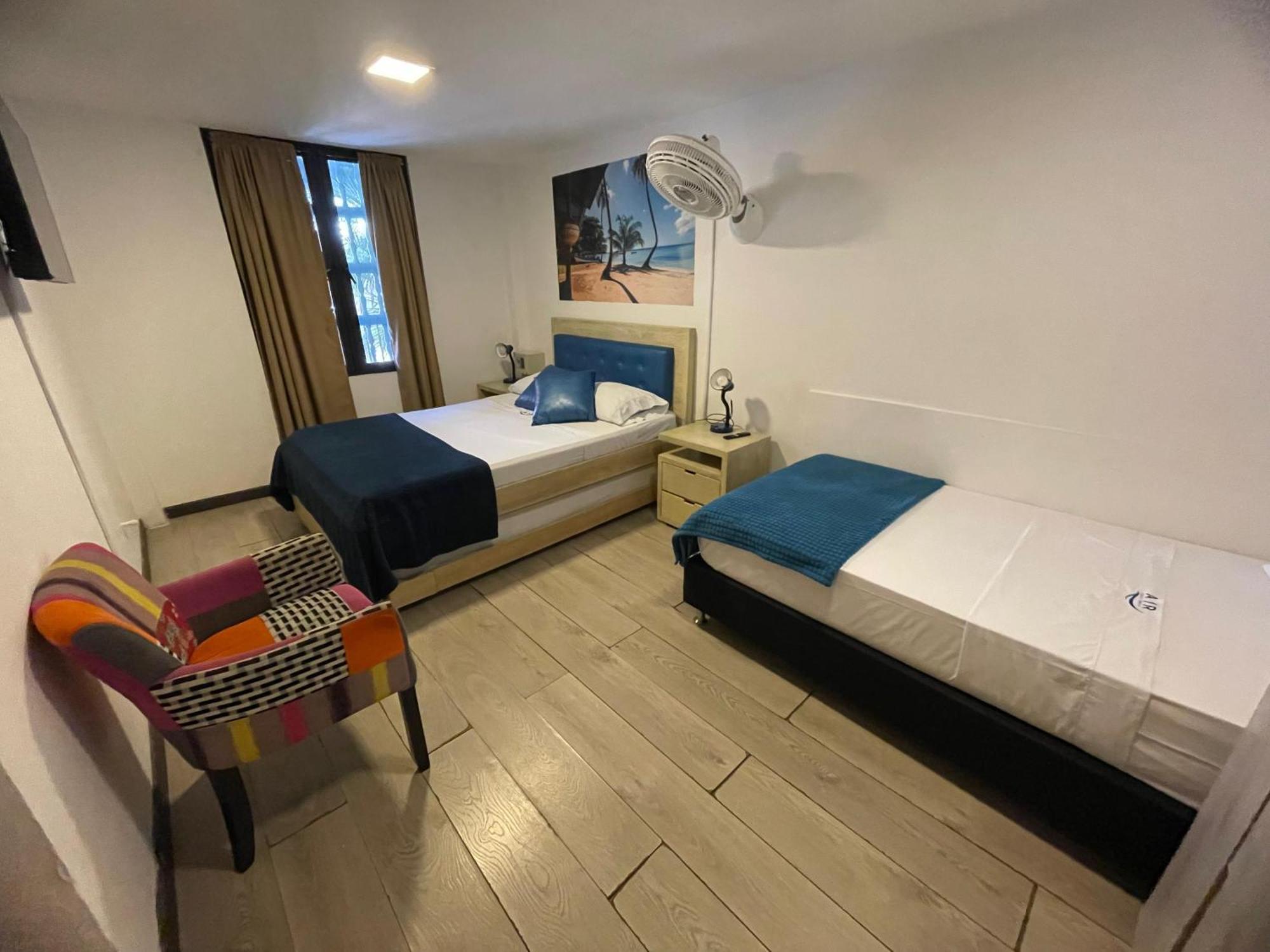 Air Guest House Medellín Extérieur photo
