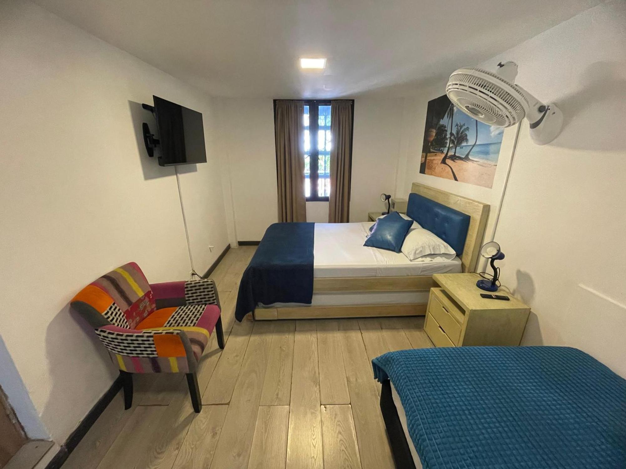 Air Guest House Medellín Extérieur photo