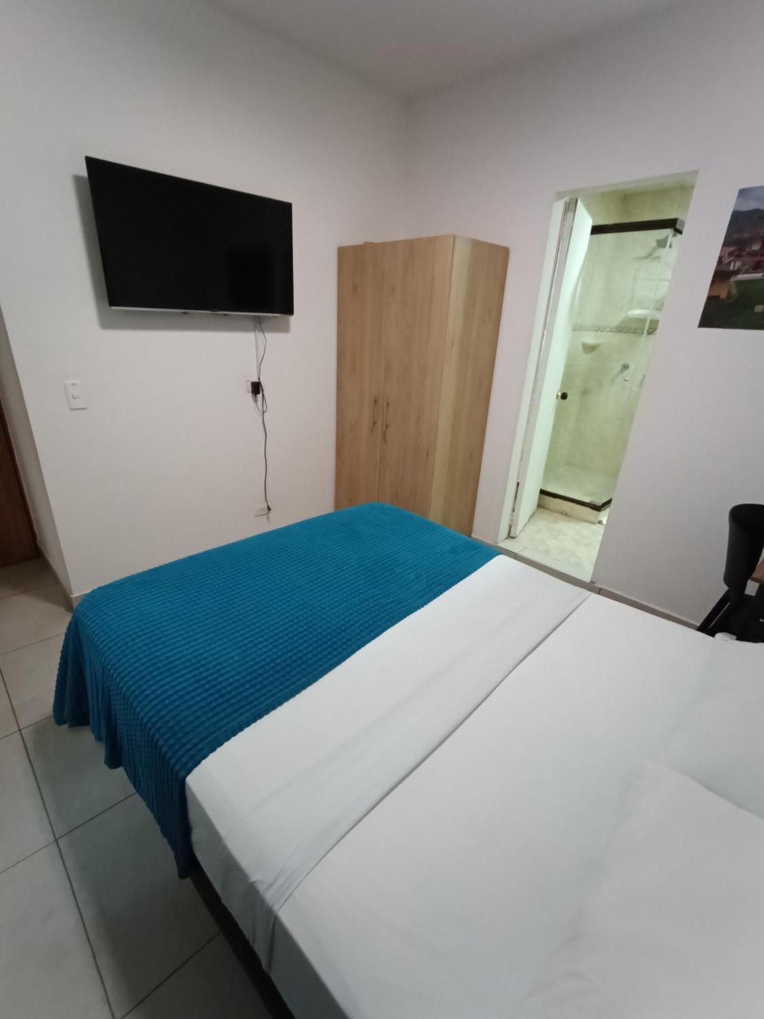 Air Guest House Medellín Extérieur photo