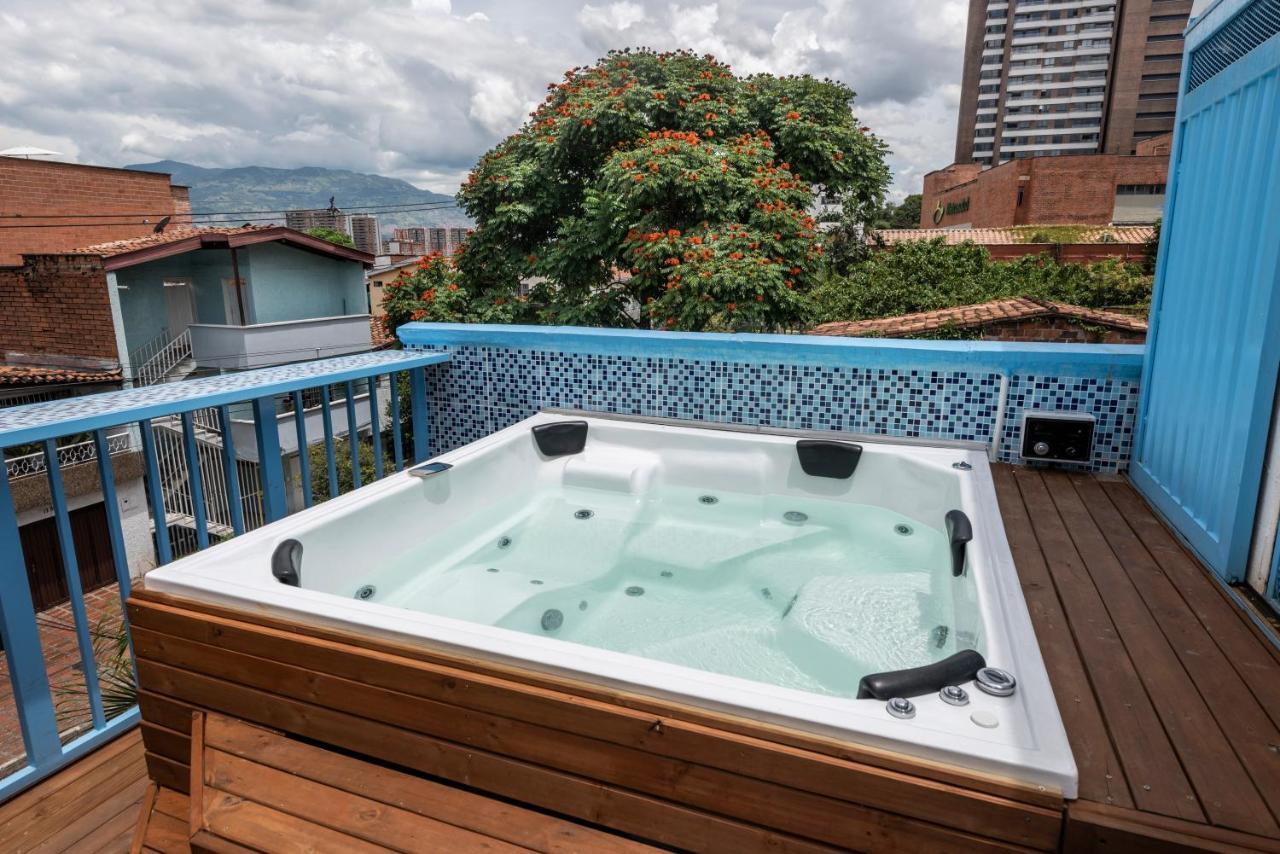 Air Guest House Medellín Extérieur photo