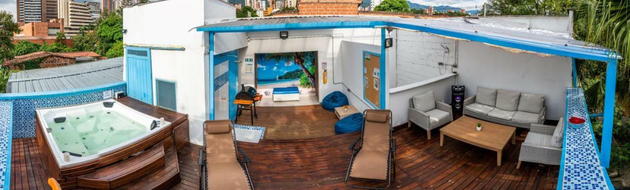 Air Guest House Medellín Extérieur photo